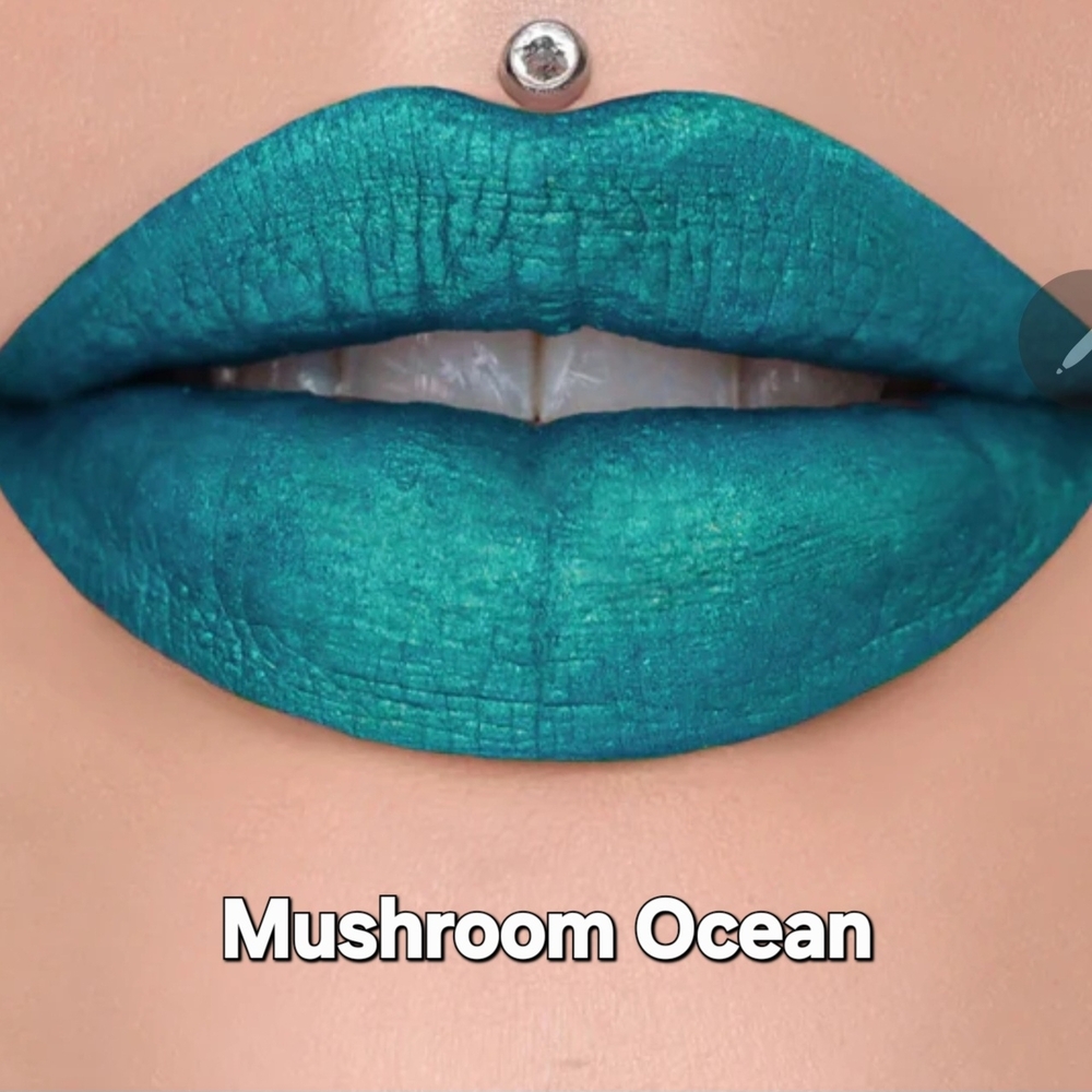 Jeffree Star Rare Mushroom Ocean